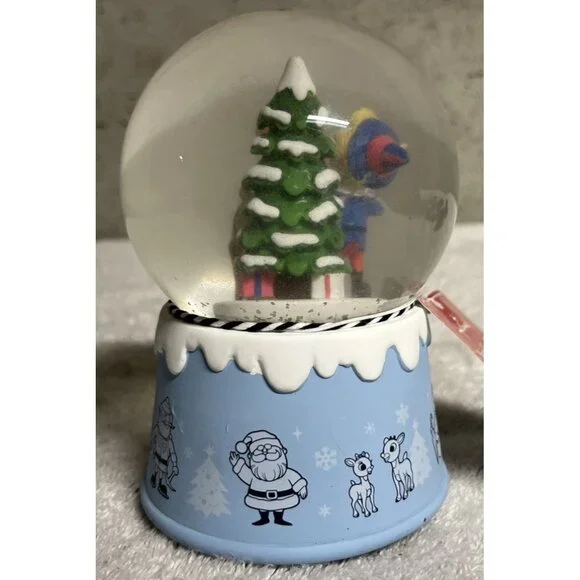 NWT Hallmark Rudolph the Red-Nosed Reindeer Musical Snow Globe Retired No Box - Picture 4 of 6